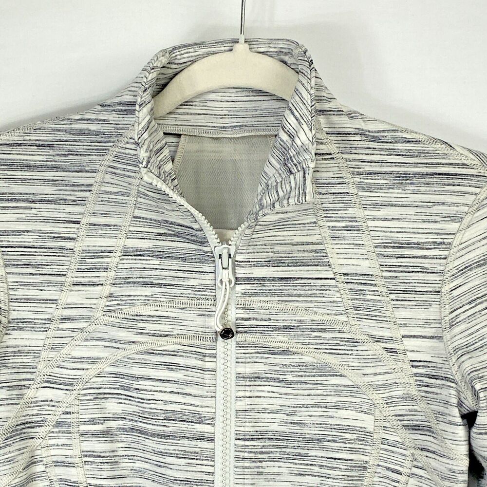 Lululemon Define Jacket Women's Size 6 White Gray Full Zip Hooded Thumbholes
